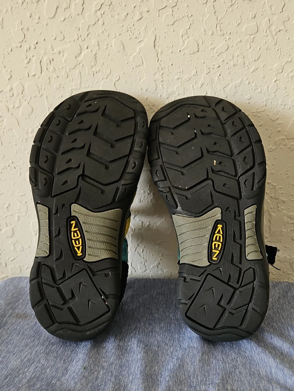 KEEN Kids Newport H2 Sandals In Rainbow Tie-dye, Size 3